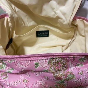 Never Been used its perfect for travel or office accessories.